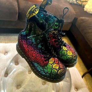 Dr Martens 1460 Pascal size 9 Toddler